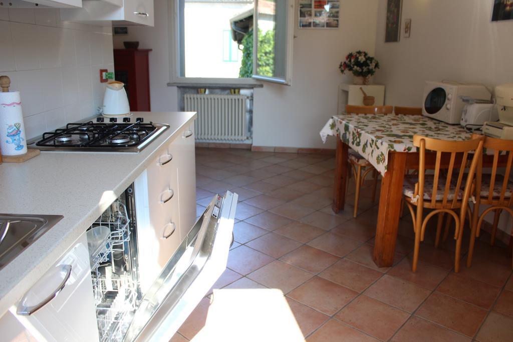 B&B Leon D'Oro Pusiano Exteriör bild