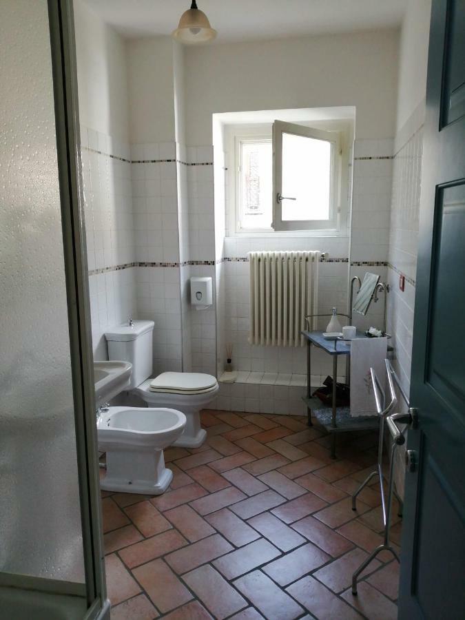 B&B Leon D'Oro Pusiano Exteriör bild